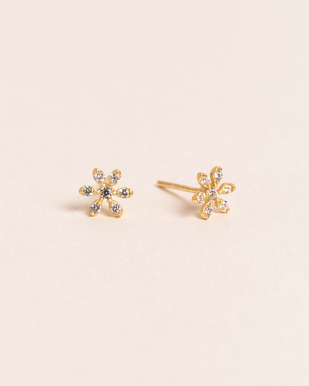 18ct Gold Vermeil Flawless Crystal Flower Stud Earrings Jewellery Naledi 925