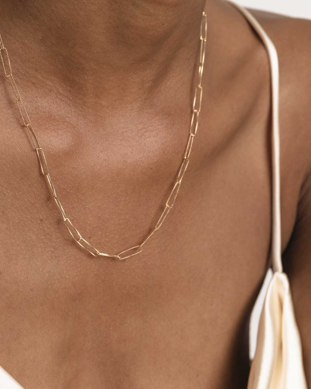 18ct Gold Vermeil Textured Fine Link Chain Necklace	Necklace	Jewellery	Naledi	925