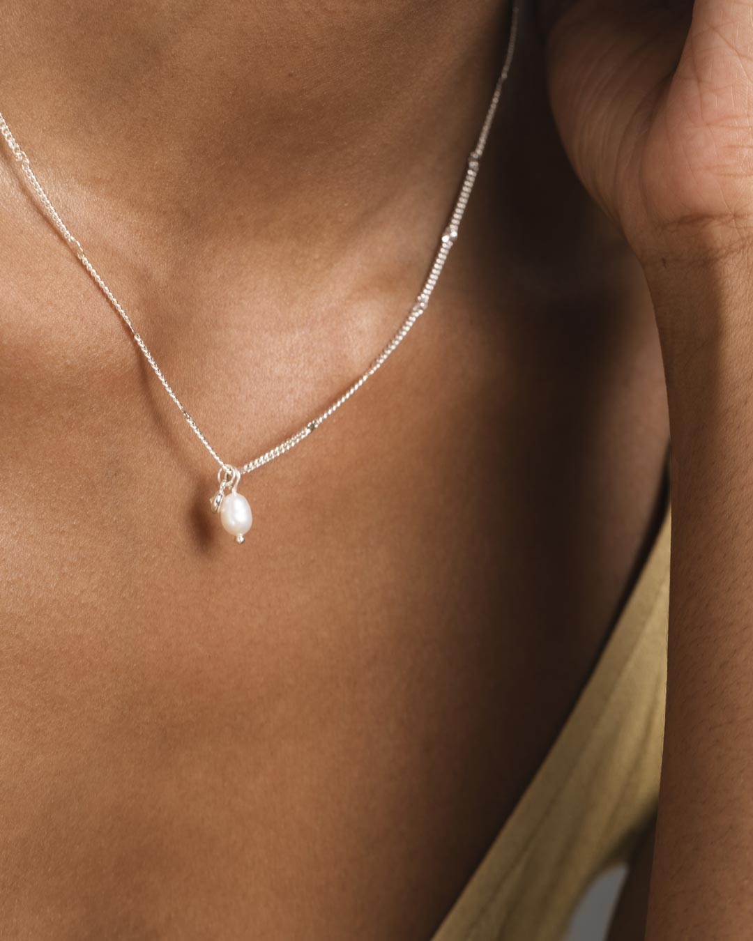 925 Silver Freshwater Pearl & Crystal Stone Femme Necklace Necklace Jewellery Naledi 925