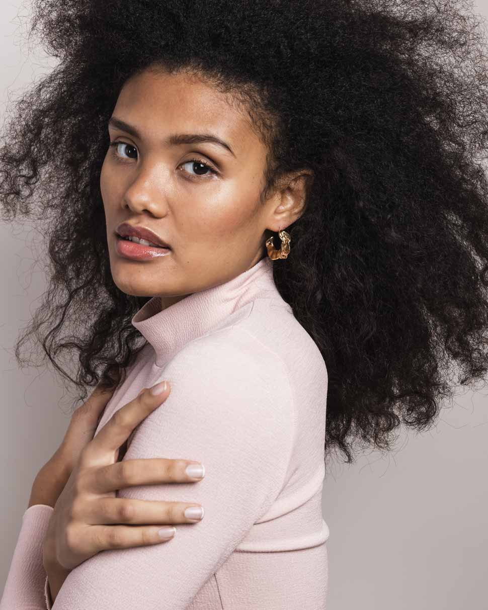 Schulpted Hoop Earring - Naledi Jewellery