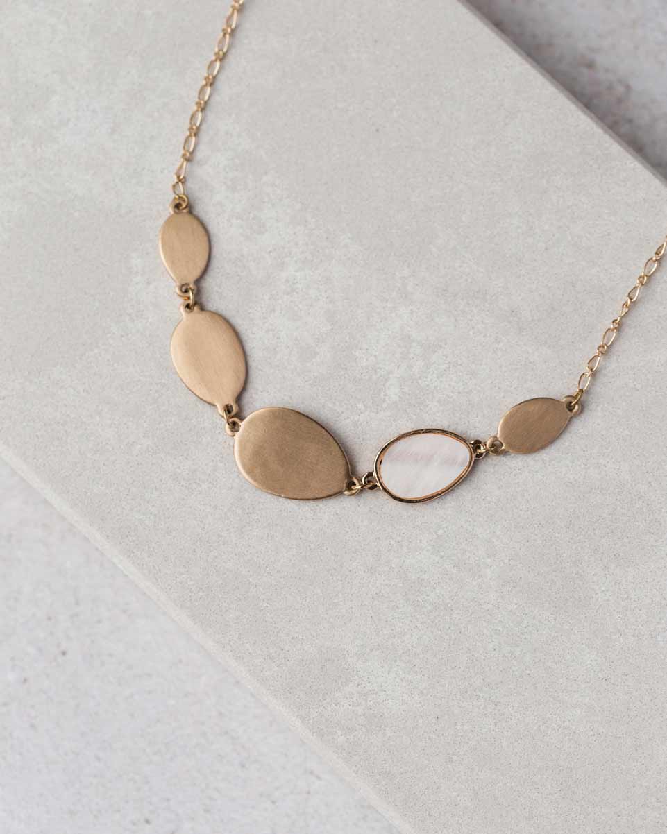 Textured Shell Statement Necklace - Naledi Jewellery